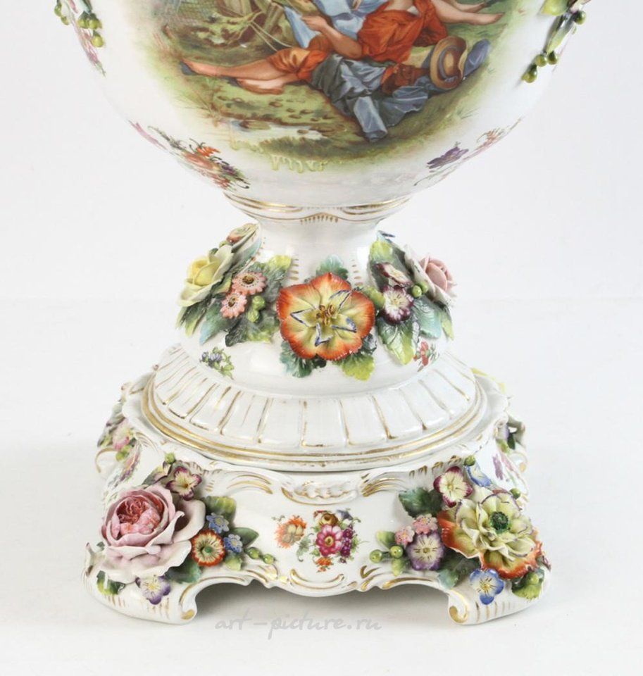 Royal Vienna Porcelain , Late 19thC Japanese Imari Urn