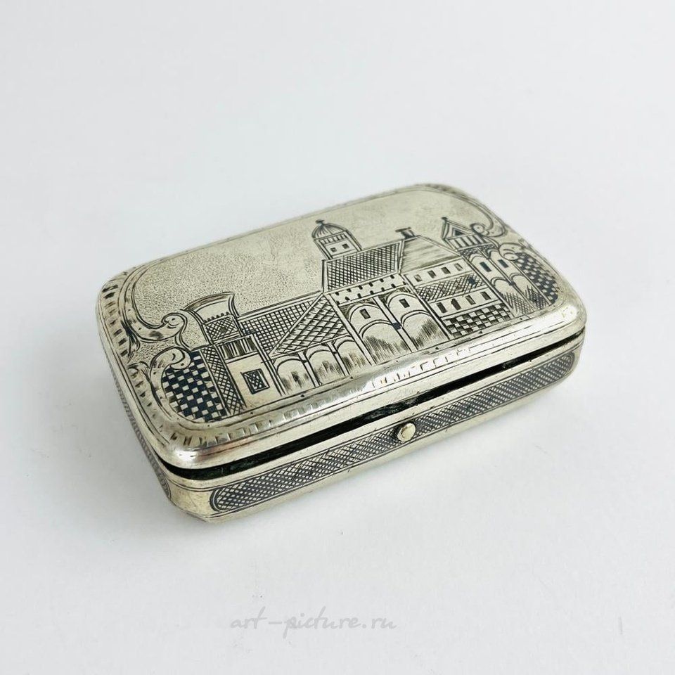 Русское серебро , Серебряная шкатулка для ювелирных изделий