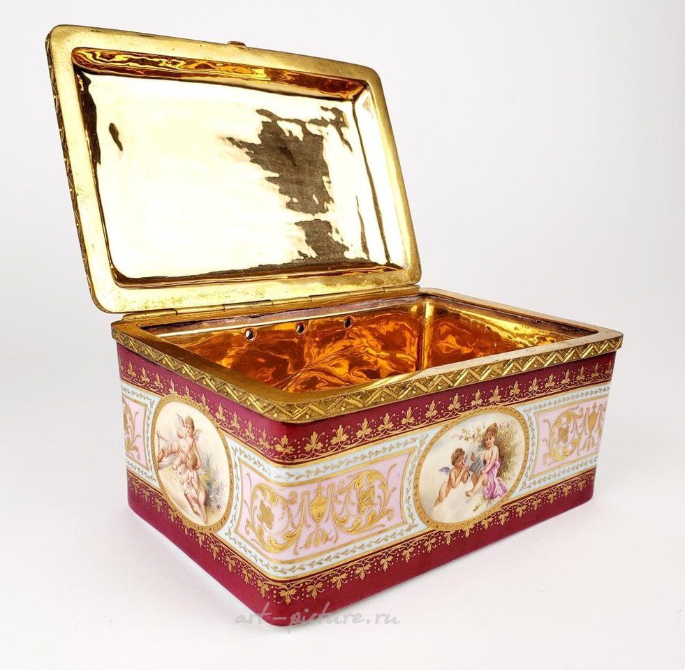 Royal Vienna Porcelain , 19th C. Royal Vienna Jewelry Box