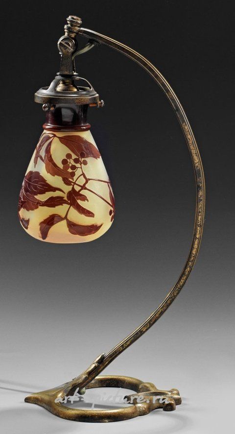 Арт-нуво настольная лампа "Дикая лоза" от Галле