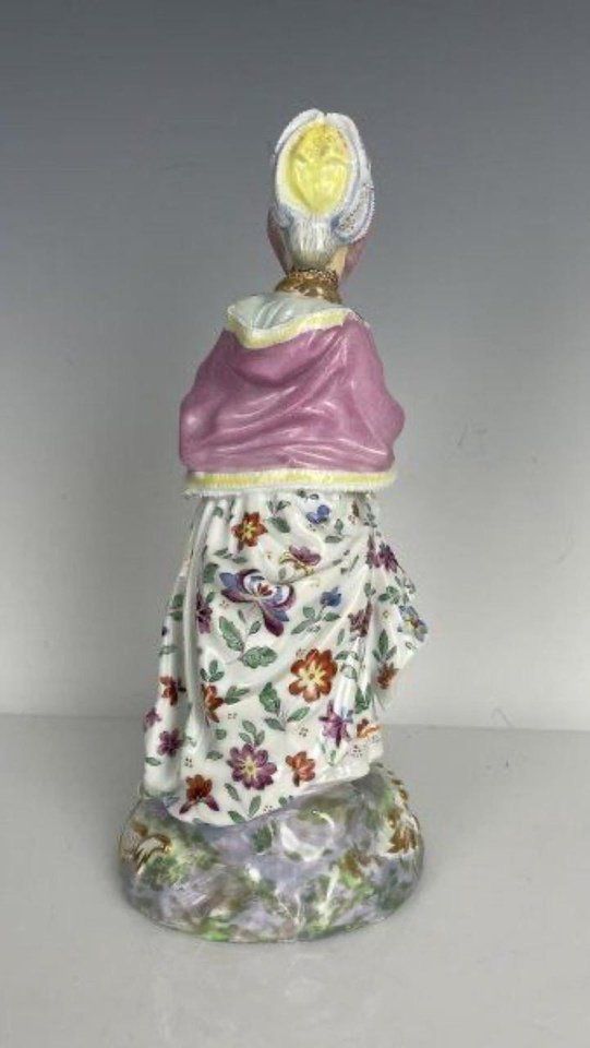 Royal Vienna Porcelain , 19TH C. ROYAL VIENNA PORCELAIN FIGURE