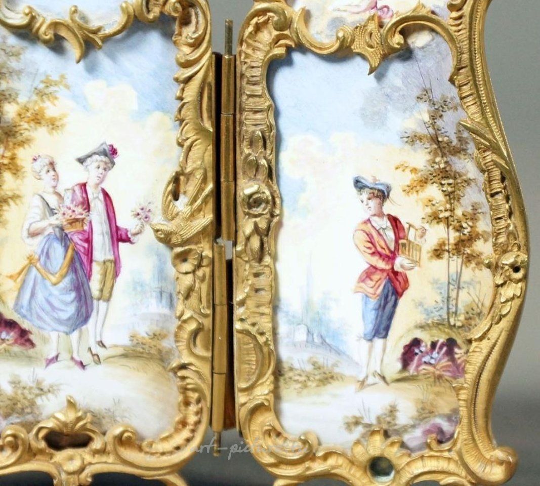 Royal Vienna Porcelain , Royal Vienna Style Gilt Porcelain Clock