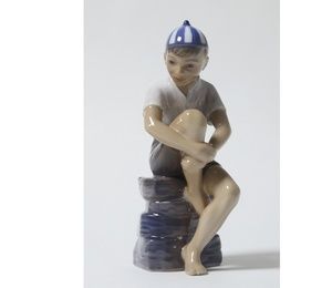 Porcelain figurine "Ole" ("Ole").Dahl-Jensen, 20th century.