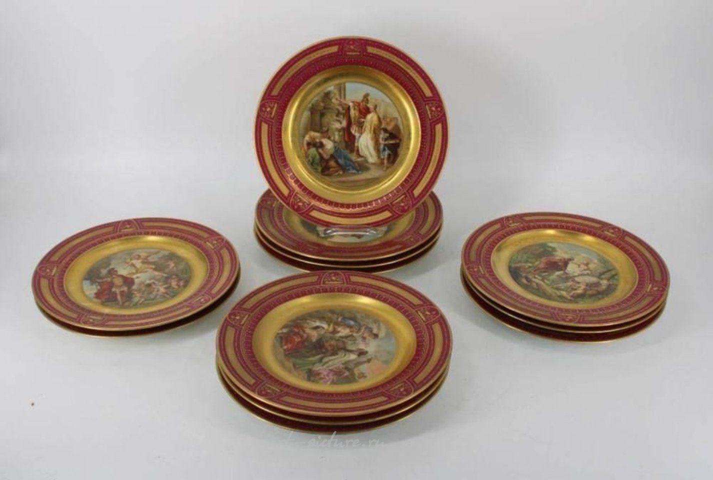 Royal Vienna Porcelain , 12 Royal Vienna Porcelain Plates