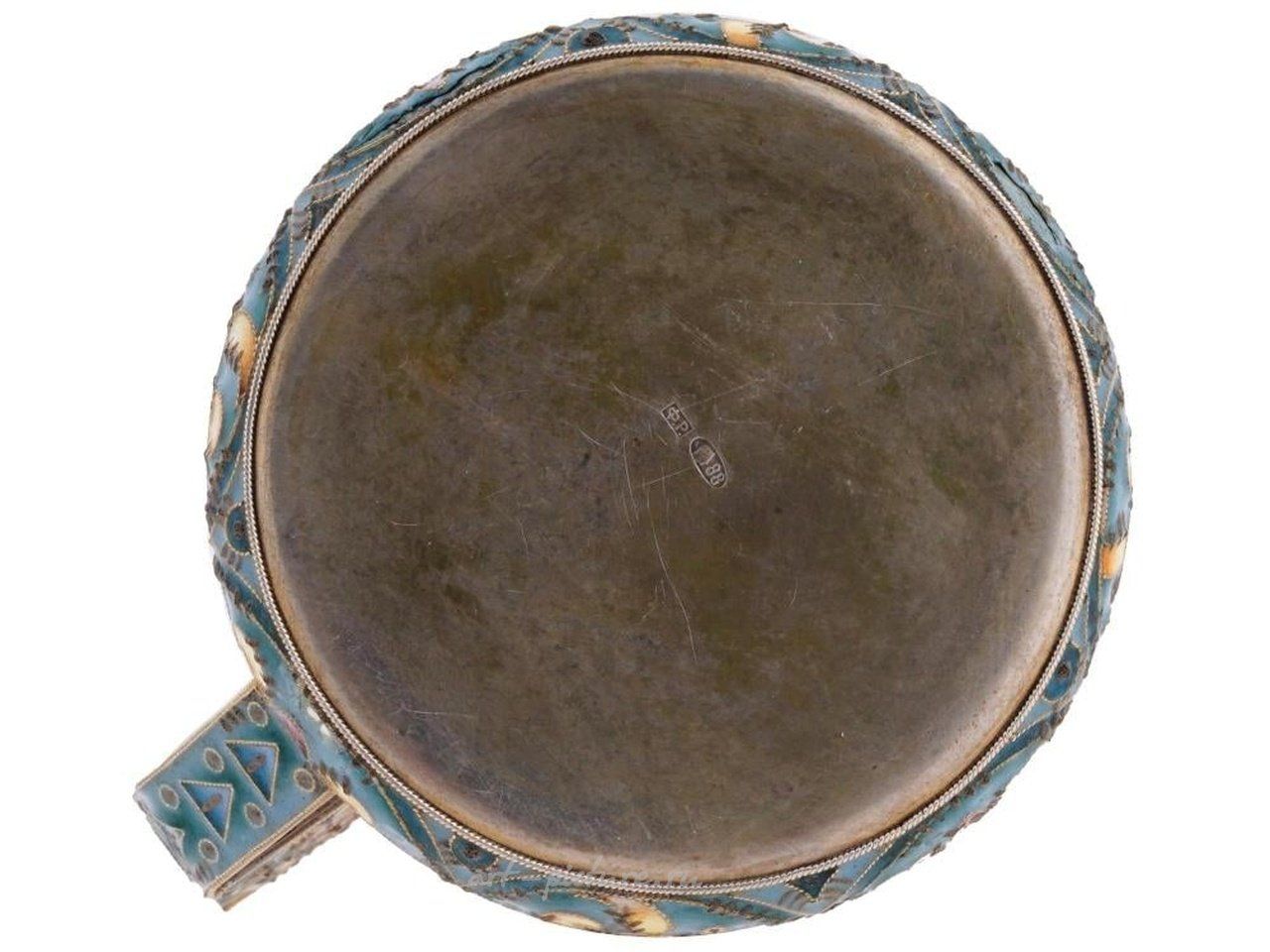 Русское серебро , Ковш из русского позолоченного серебра 84 пробы с эмалью.