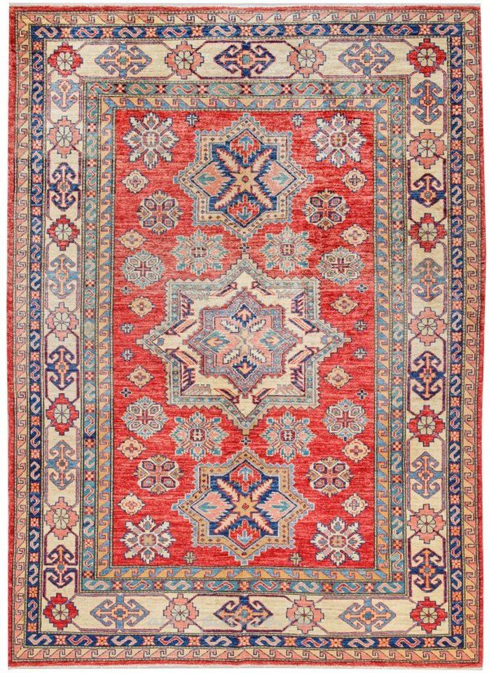 Carpet with Kasak pattern