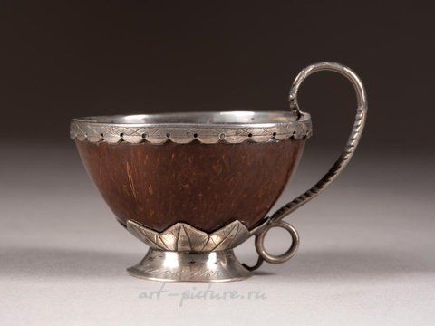 Russian silver, A SILVER-MOUNTED COCONUT GOBLET