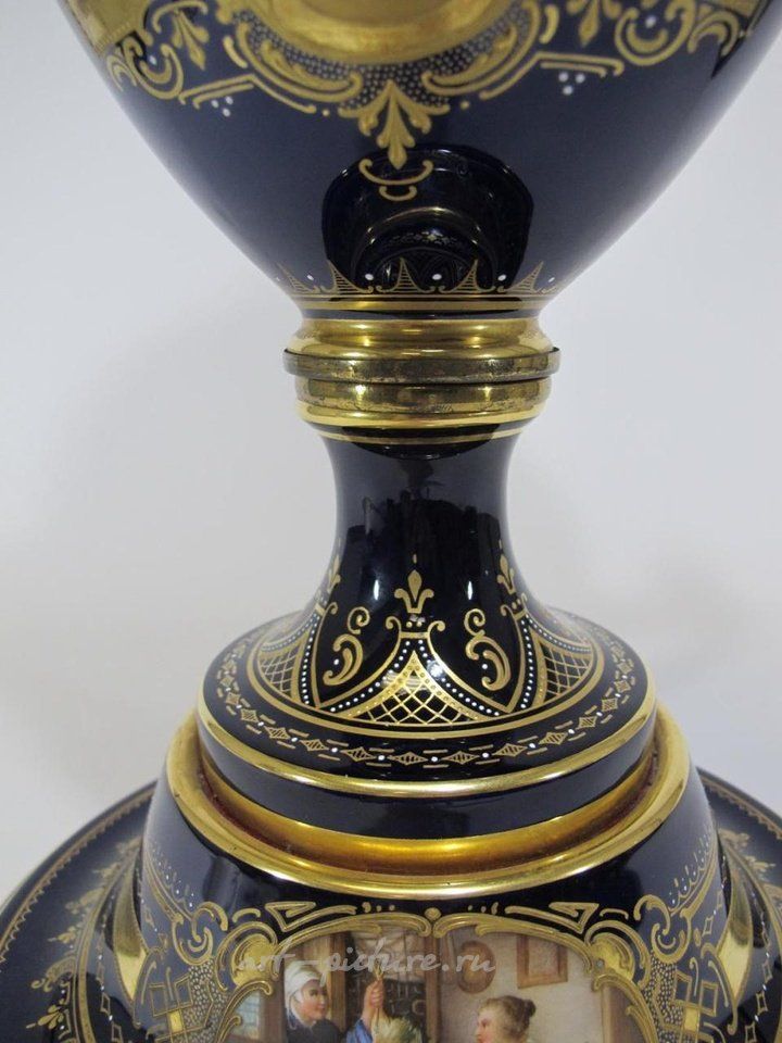 Royal Vienna Porcelain , Huge Antique Royal Vienna porcelain urn