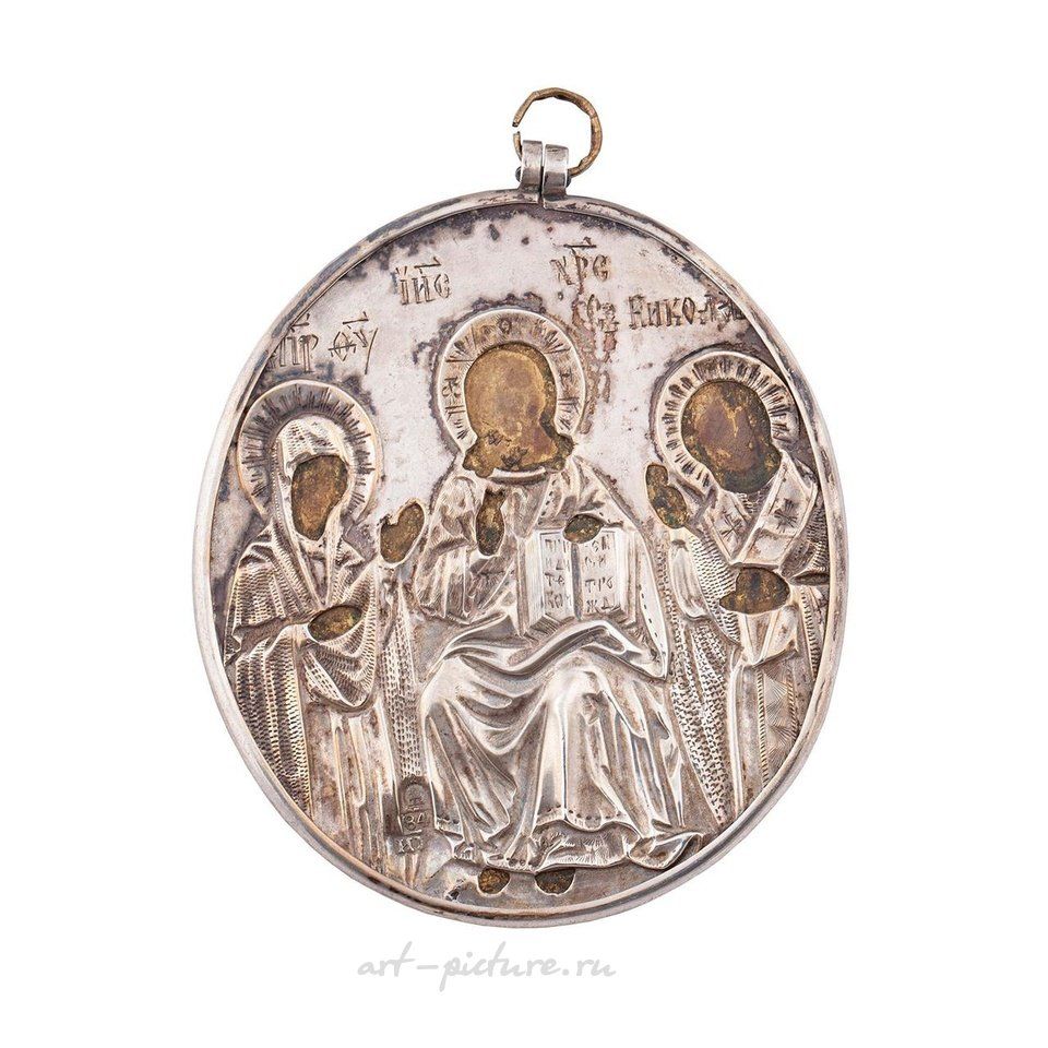 Русское серебро , Русская путевая икона в серебряной ризе с Деесисом и святым мучеником Иоанном.