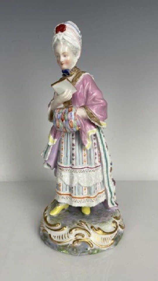 Royal Vienna Porcelain , 19TH C. ROYAL VIENNA PORCELAIN FIGURE