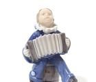 Статуэтка A child with an accordion