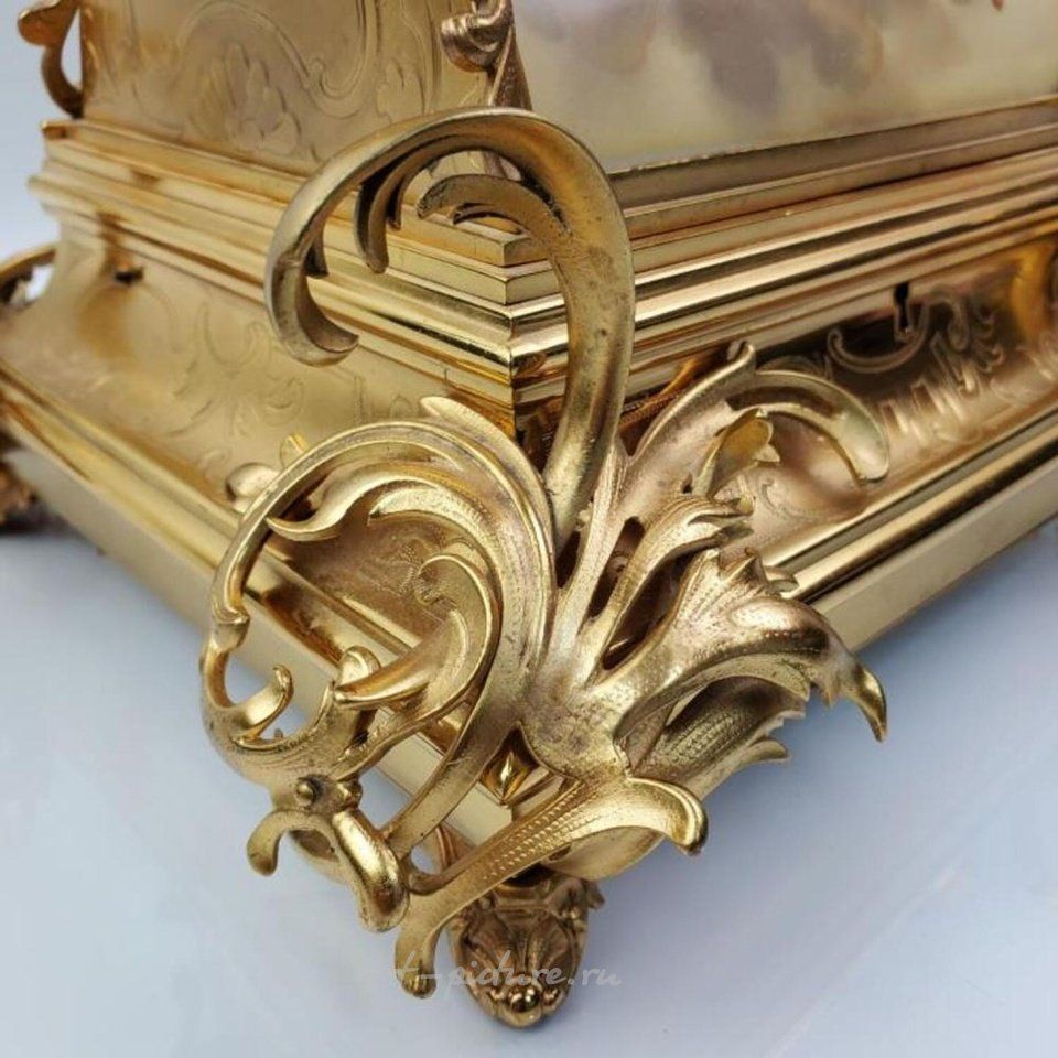 Royal Vienna , Старинная шкатулка в стиле Королевской Венны из фарфора и бронзы
