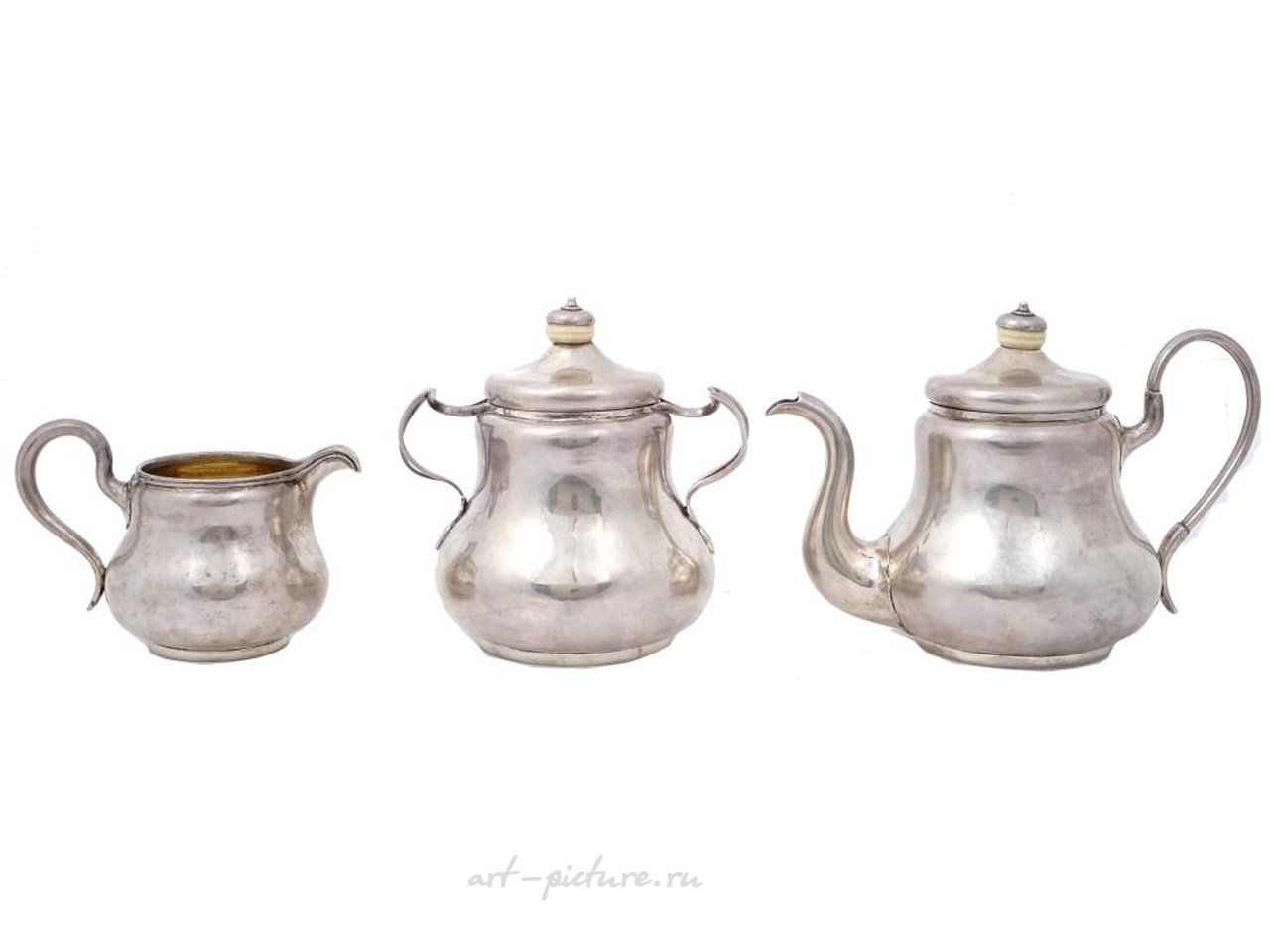 Русское серебро , Антикварный русский серебряный чайный сервиз от Губкина, 1856 год