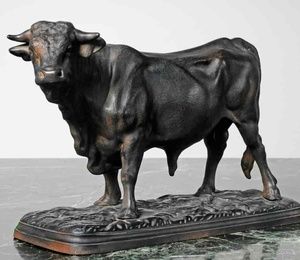 The sculpture of the Bull of the tribal Russia.Kusinsky cast -iron plant.Con.XIX-nach.XX century.