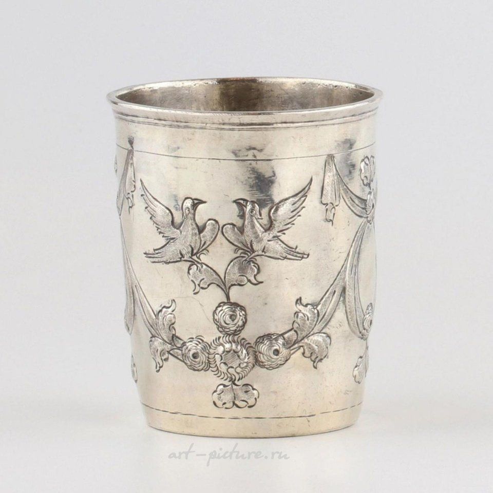 Русское серебро , Серебряная русская водочная чашка 1791 года.