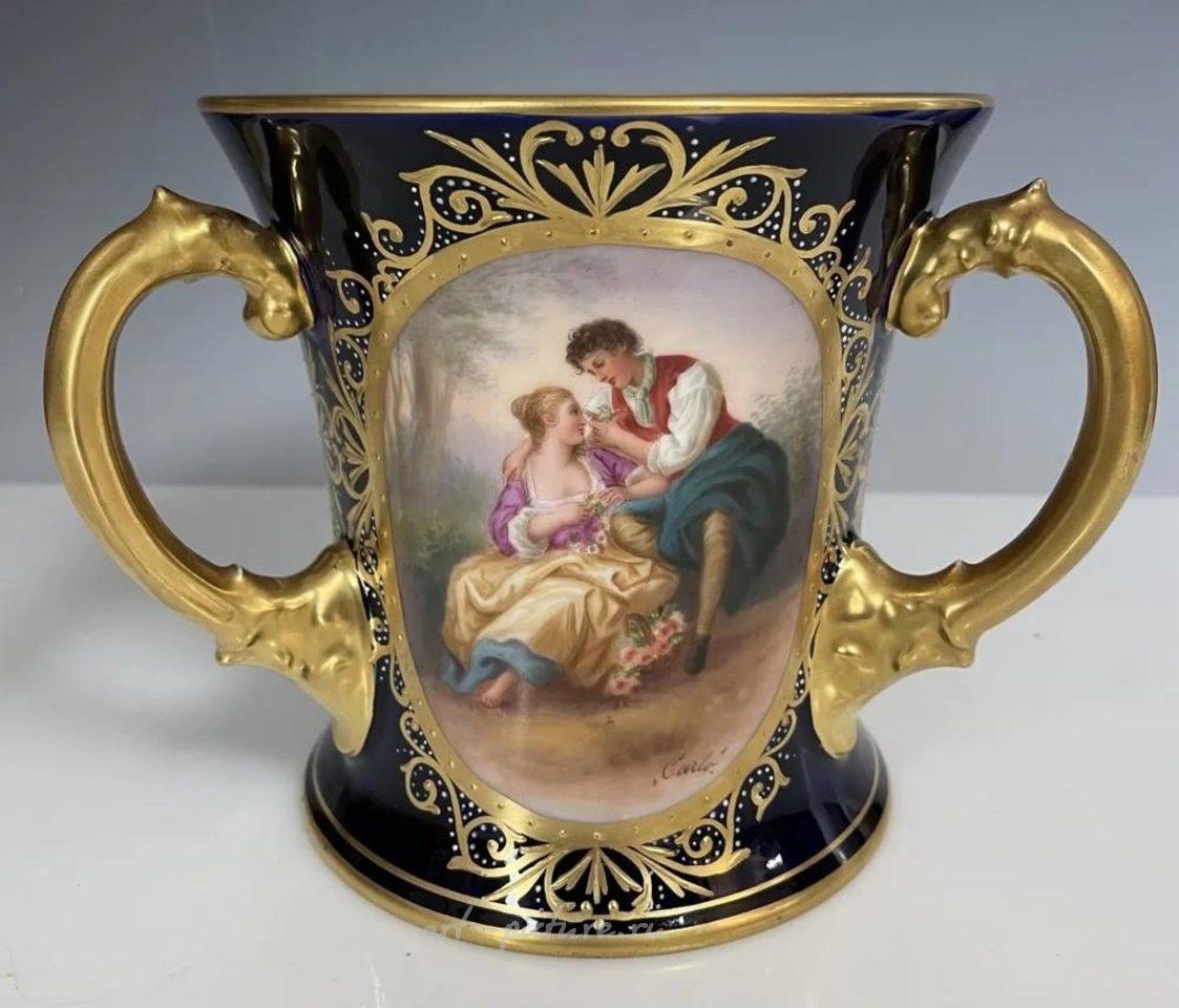 Royal Vienna Porcelain , 19TH C. ROYAL VIENNA PORCELAIN LOVING CUP