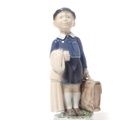 купить Июнь - мальчик с портфелем. Дания, г. Копенгаген, Royal Copenhagen