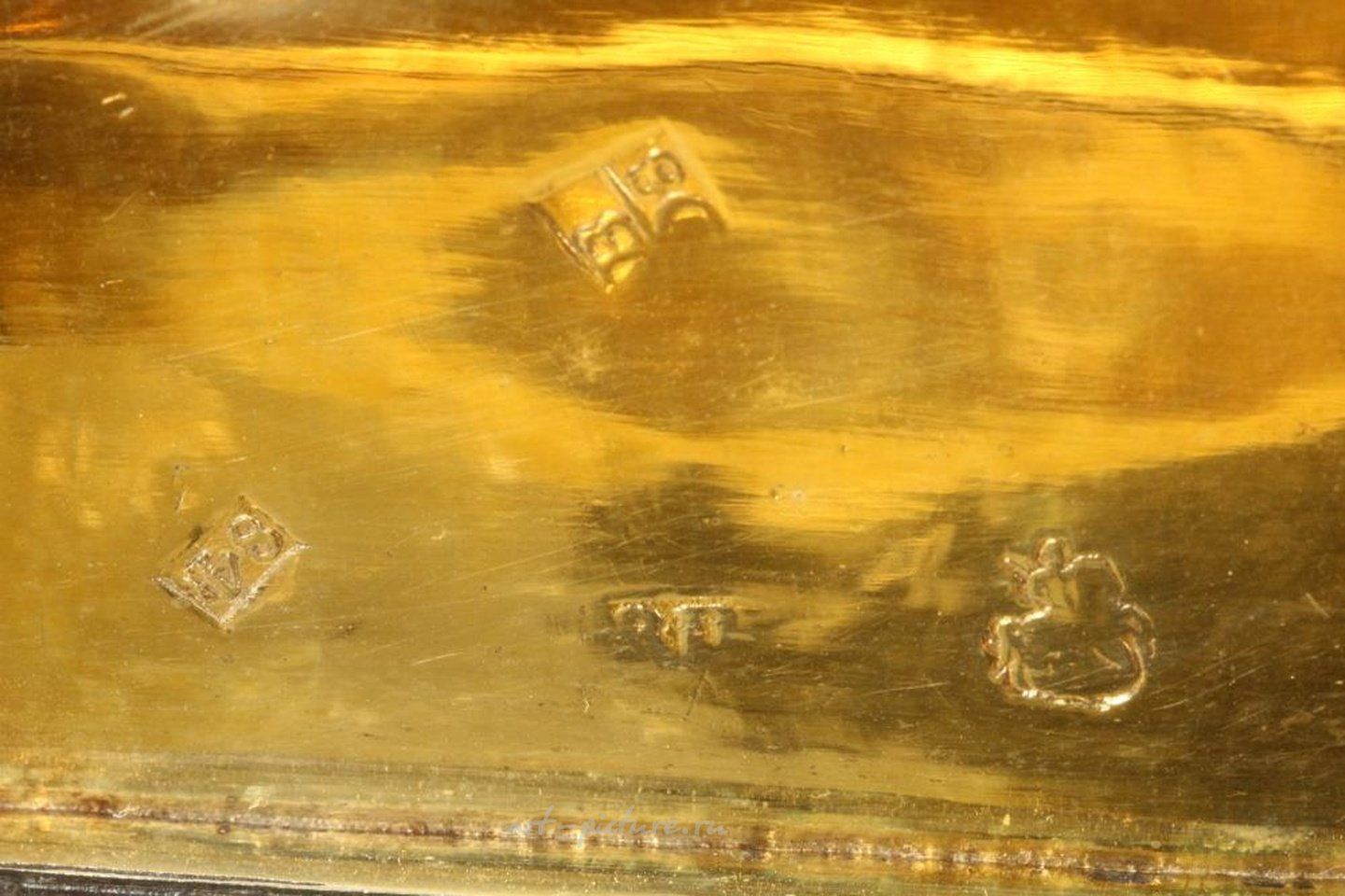 Русское серебро , Шкатулка с маркировкой "Москва, 1808 год"