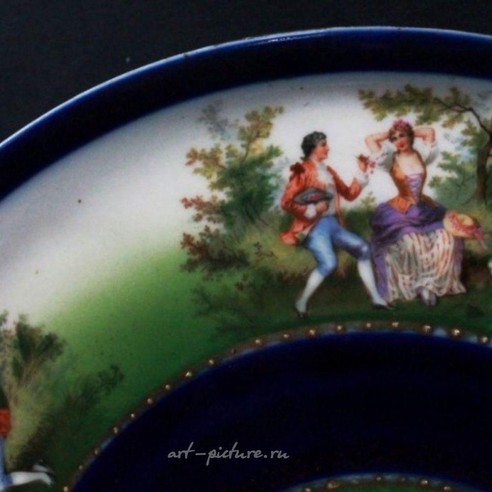 Royal Vienna Porcelain , Royal Vienna Charger Depicting Couples Courting