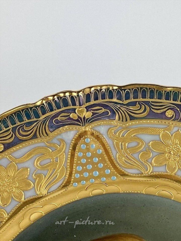 Royal Vienna , Фарфоровая тарелка с подписью Вагнера, 1900 год