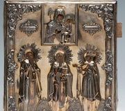 19-вековая русская икона."Святой Иоанн, святой епископ...