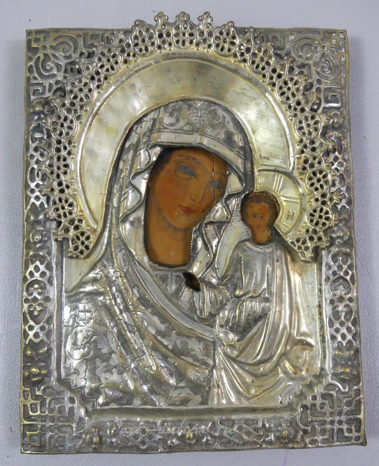 Русское серебро , Икона Мадонна в старинной раме