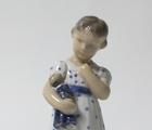 Статуэтка Girl with a doll