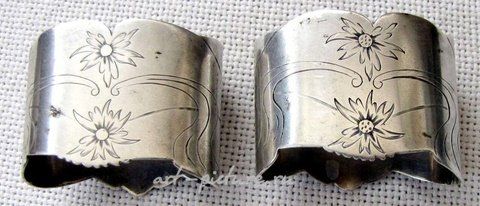 Russian silver, 2 Russian Empire Art Nouveau gilt silver napkin rings, 84g.