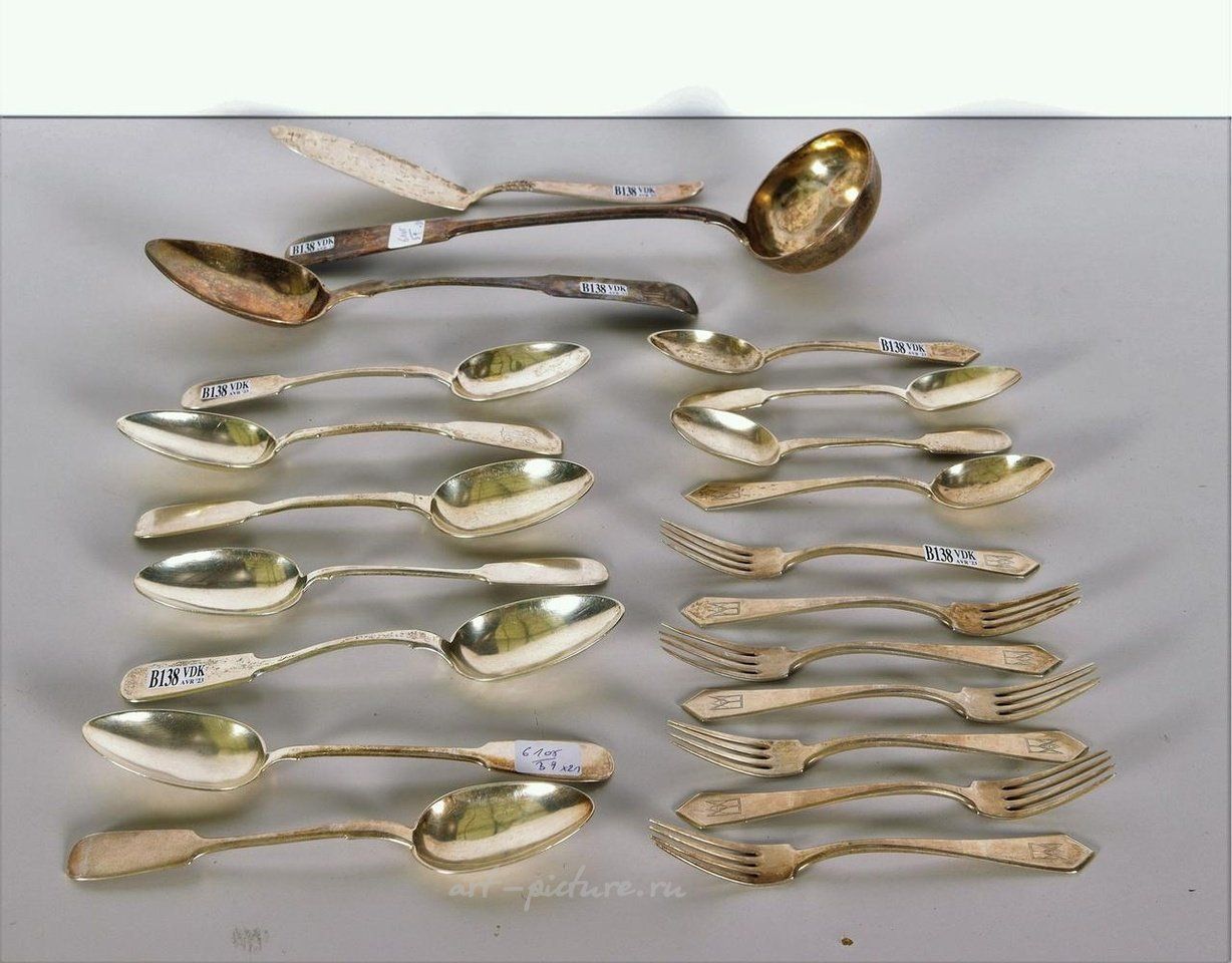 Русское серебро , 21 предмет серебряной посуды