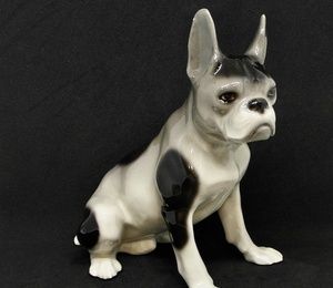February Bulldog figurine Goldscheider Austria 1921