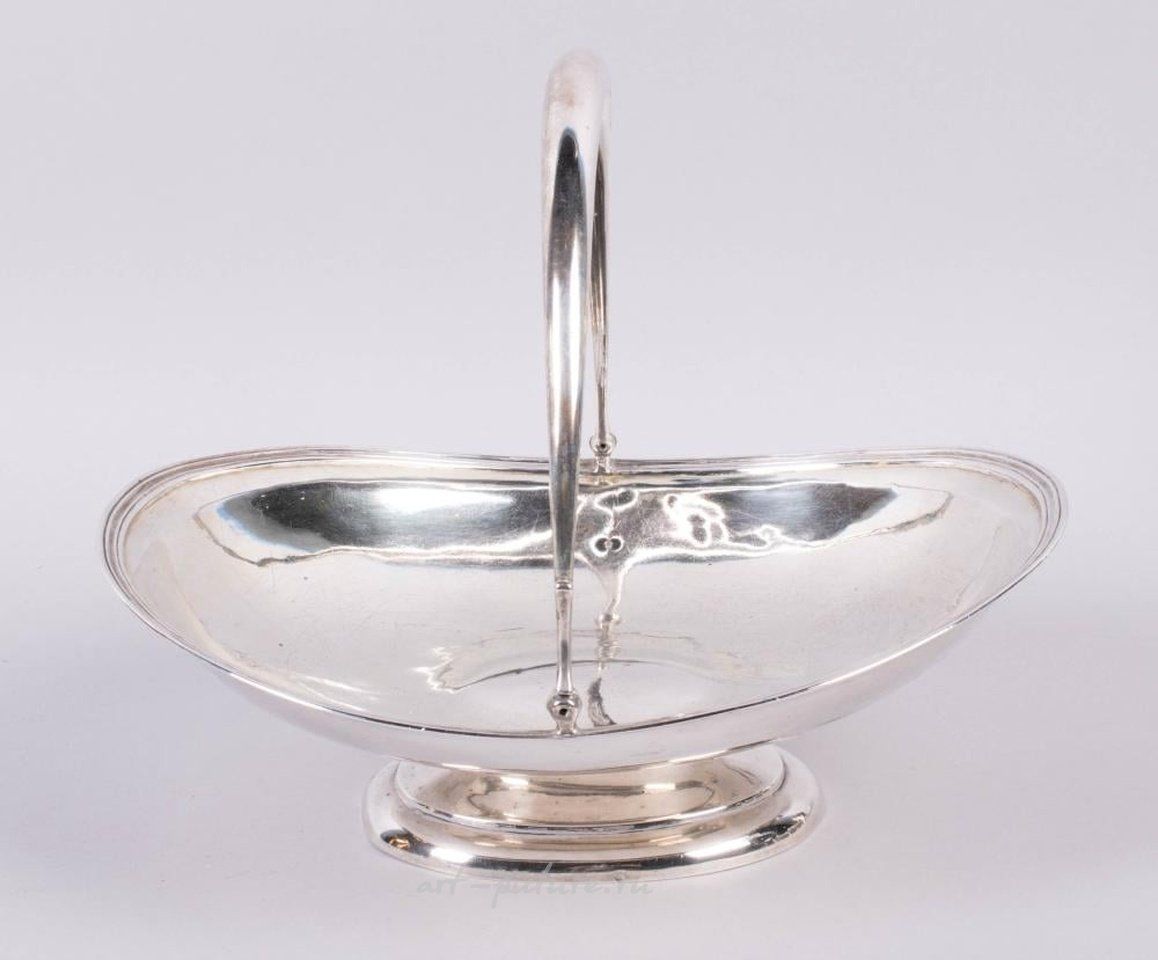 Русское серебро , Серебряная корзина для торта с подвесной ручкой