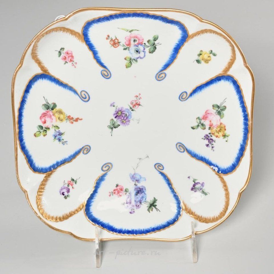 Royal Vienna , Фарфоровые тарелки 18-19 вв. из Европы: Людвигсбург, Королевской Вена, Севр
