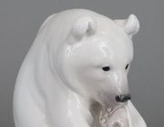 Фарфоровая фигура "Полярный медведь". Royal Copenhagen
