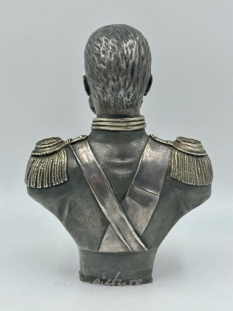 Серебряный бюст Николай II
