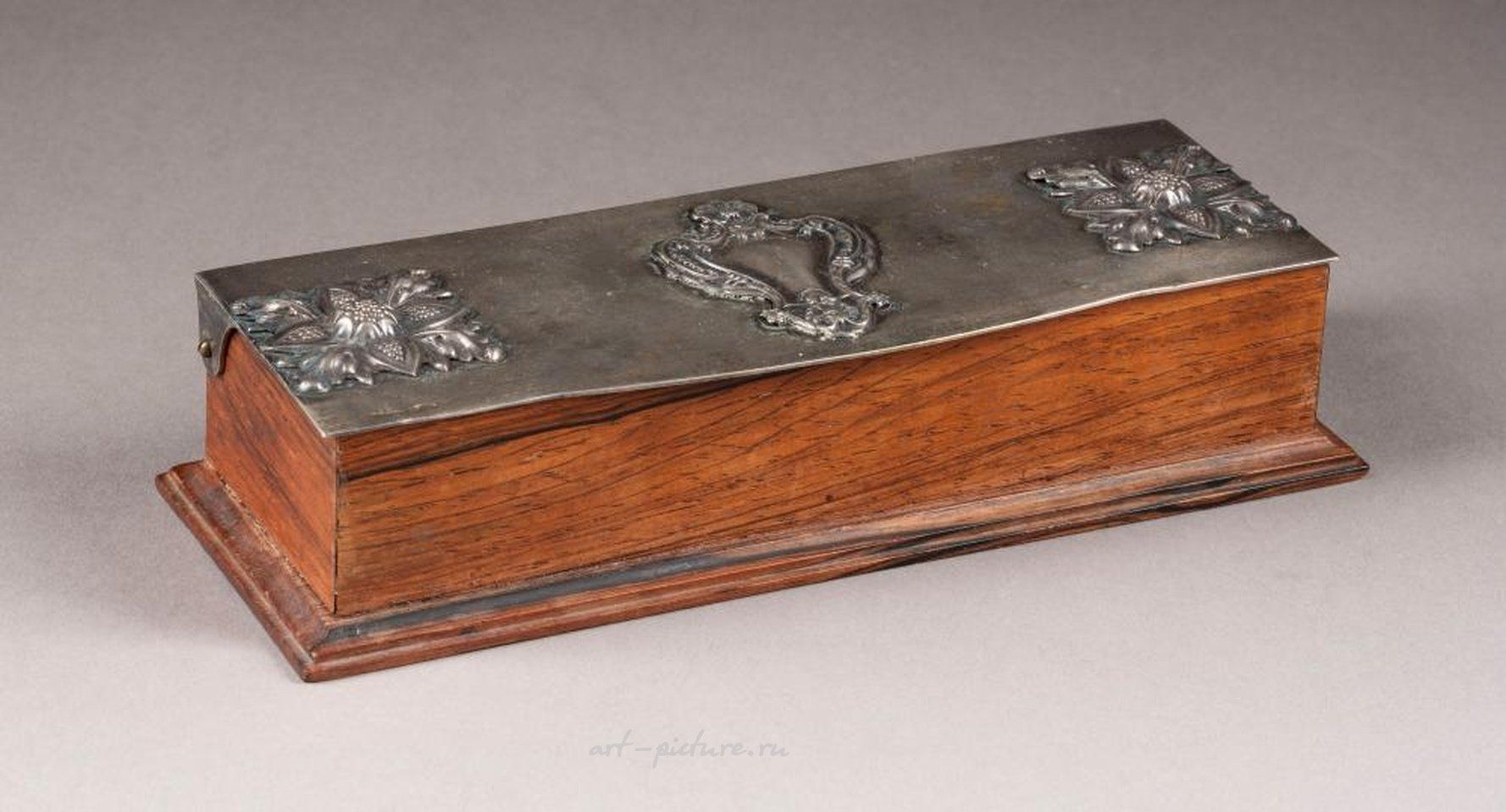 俄罗斯银 , 铅笔盒,约1900年制造