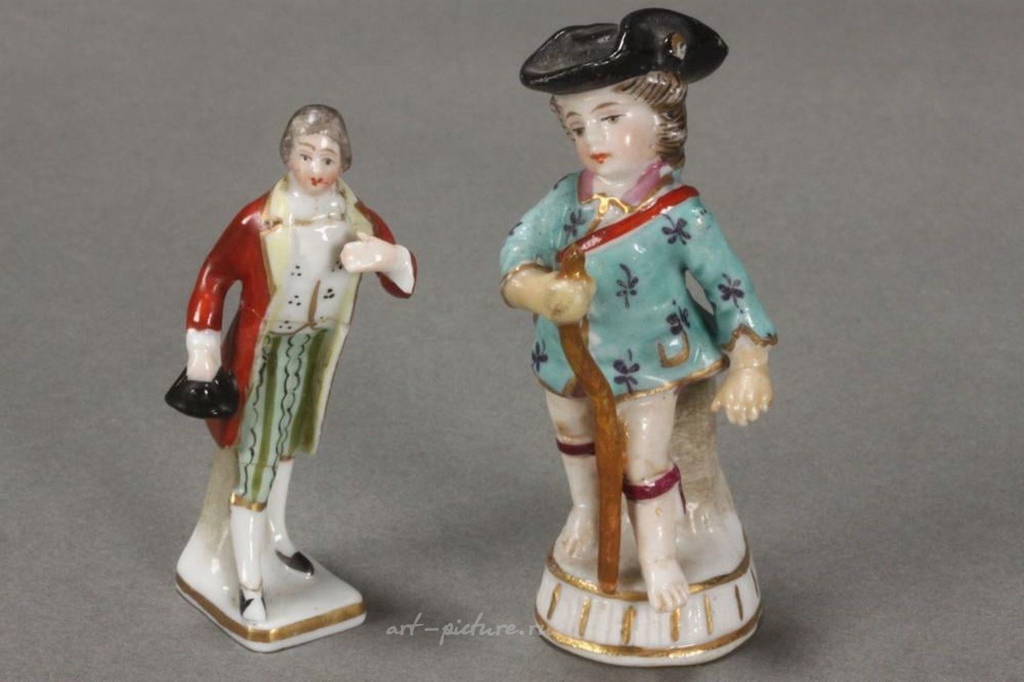 Royal Vienna Porcelain , Early 19th Century Naples Miniature Porcelain